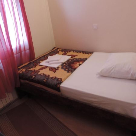 Bed And Breakfast Victoria Ogulin Exterior foto