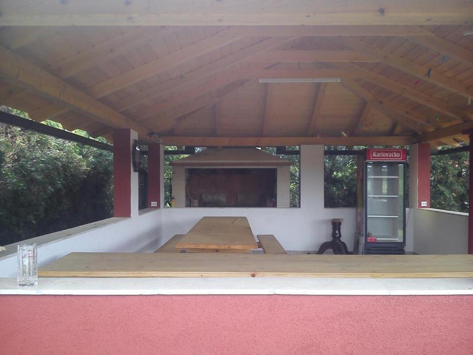 Bed And Breakfast Victoria Ogulin Exterior foto