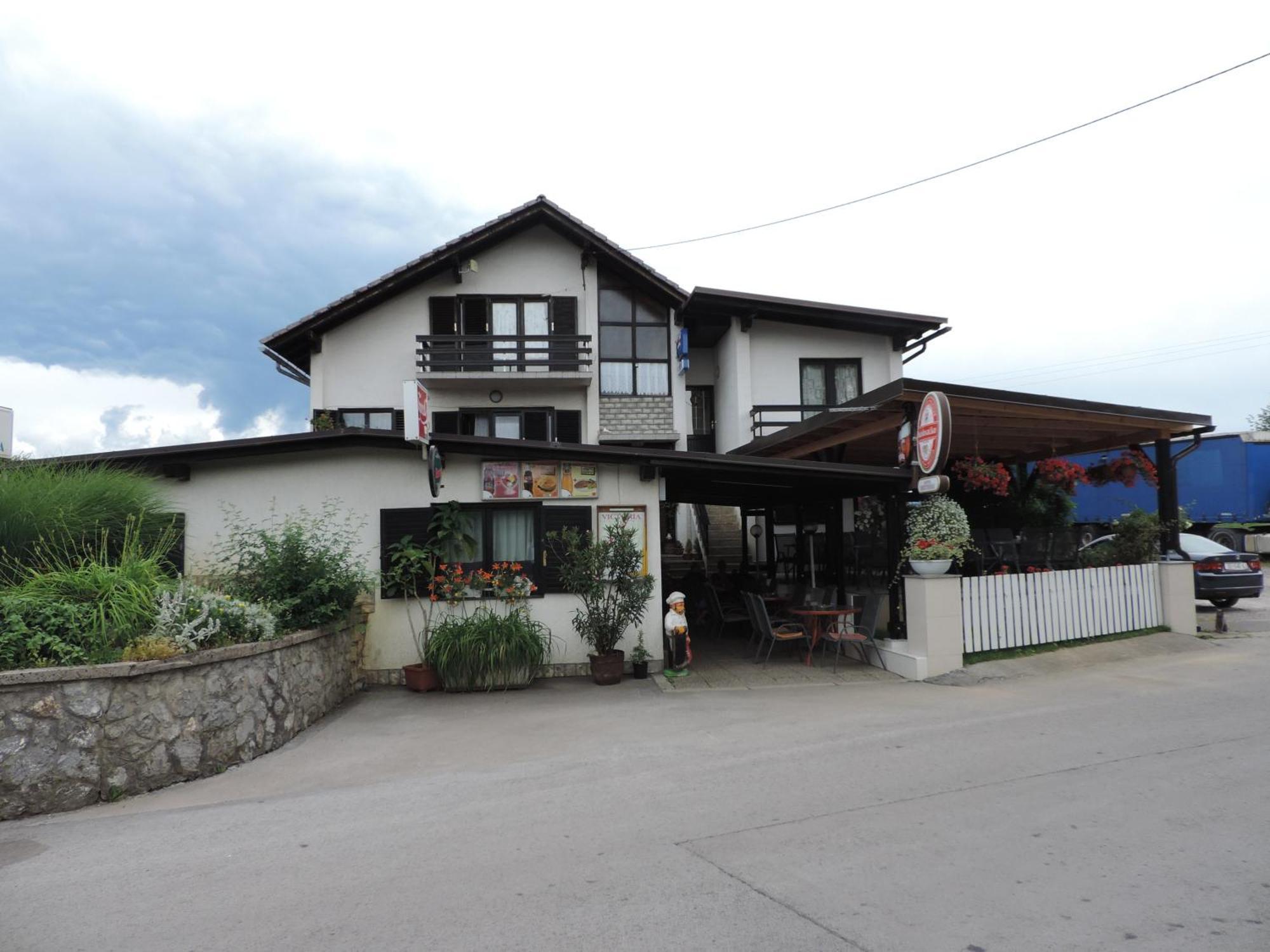 Bed And Breakfast Victoria Ogulin Exterior foto